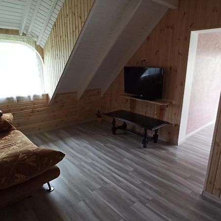 Eco House Hotel Chornomorsk Exterior foto