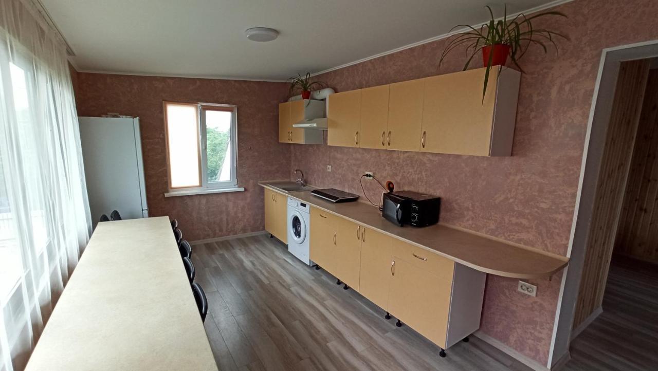 Eco House Hotel Chornomorsk Exterior foto