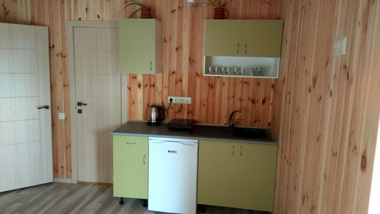 Eco House Hotel Chornomorsk Exterior foto
